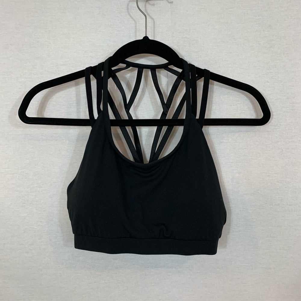 Fabletics Athletic Sports Bra Size Medium Black